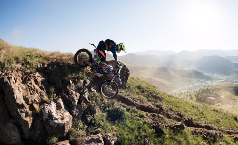 Watch: Awesome HD enduro race